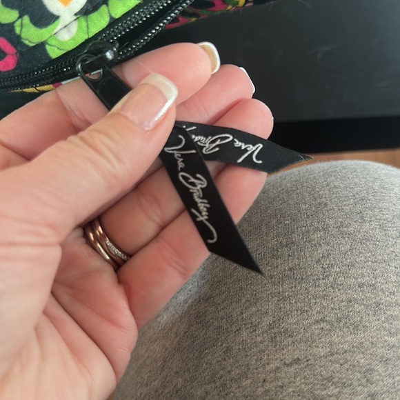 Vera Bradley cosmetic case in a Disney print - Picture 7 of 8